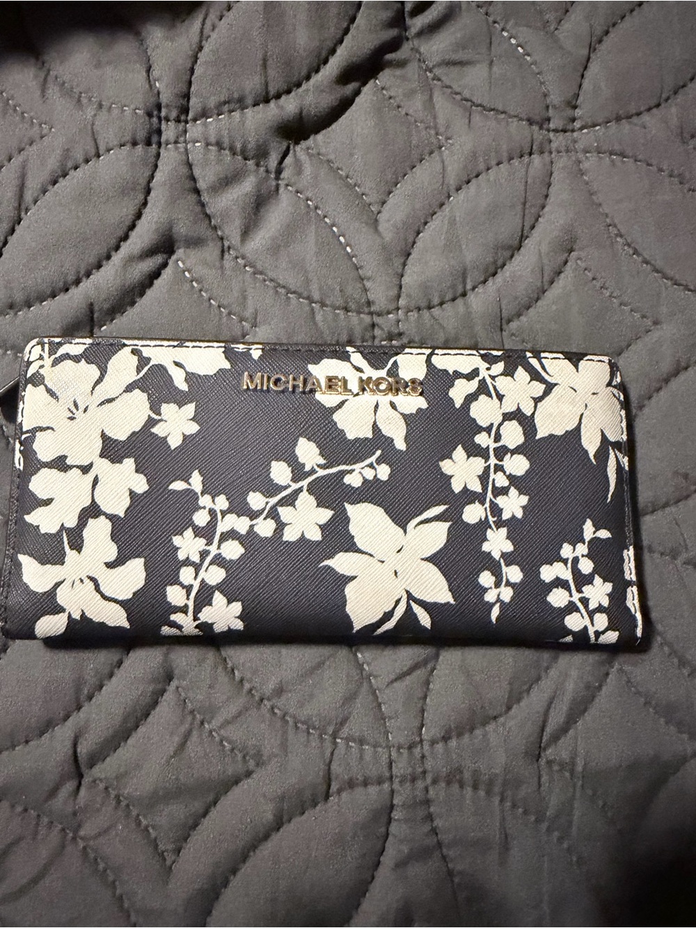Michael Kors Navy and White Floral Zip Wallet